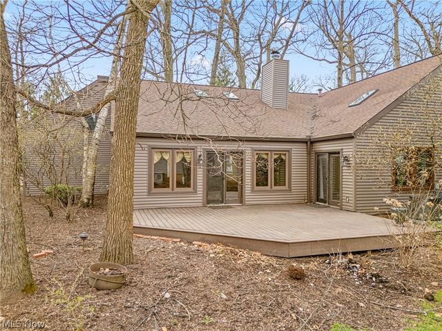 1536 Baycrest Drive NW, Canton, OH 44708