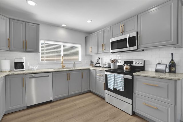 925 Gehrig Avenue, Placentia, CA 92870