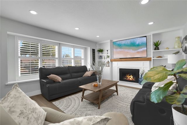 925 Gehrig Avenue, Placentia, CA 92870