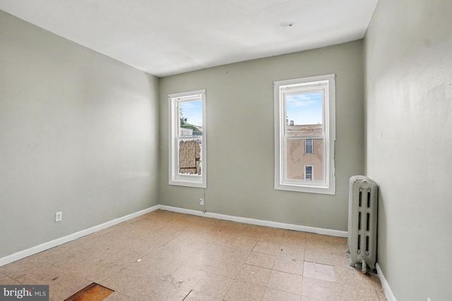 1105 GREEN ST, Reading, PA 19604