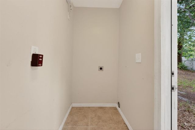 3908 W LEILA AVENUE, Tampa, FL 33616