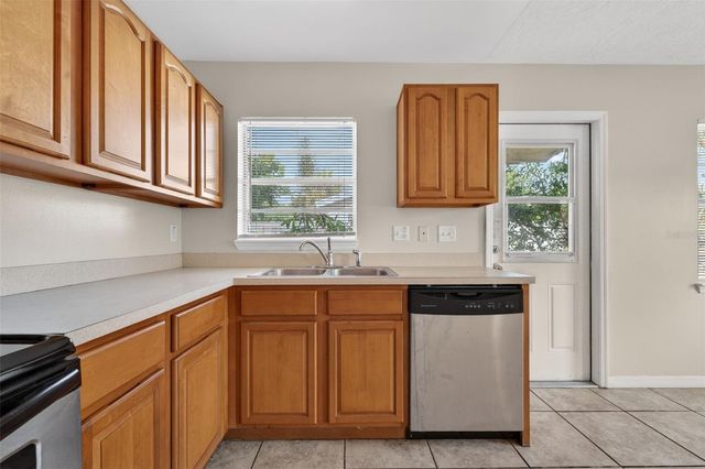 3908 W LEILA AVENUE, Tampa, FL 33616