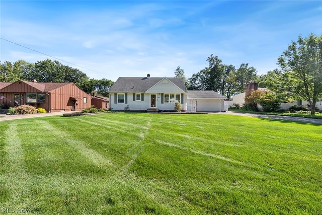 5987 Burns Road, North Olmsted, OH 44070