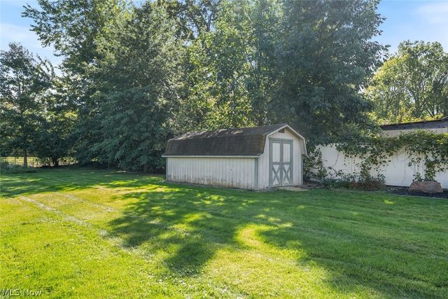 5987 Burns Road, North Olmsted, OH 44070
