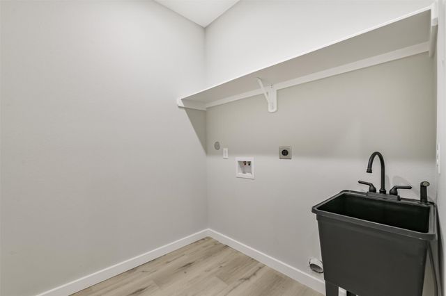 27516 Joseph Road, Hockley, TX 77447