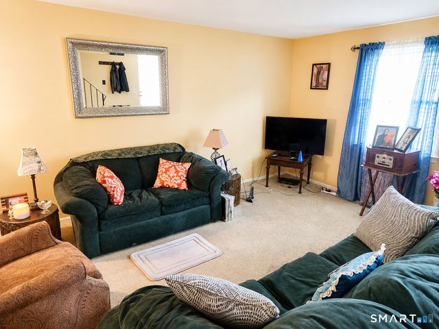 714 Long Hill Road 714, Middletown, CT 06457