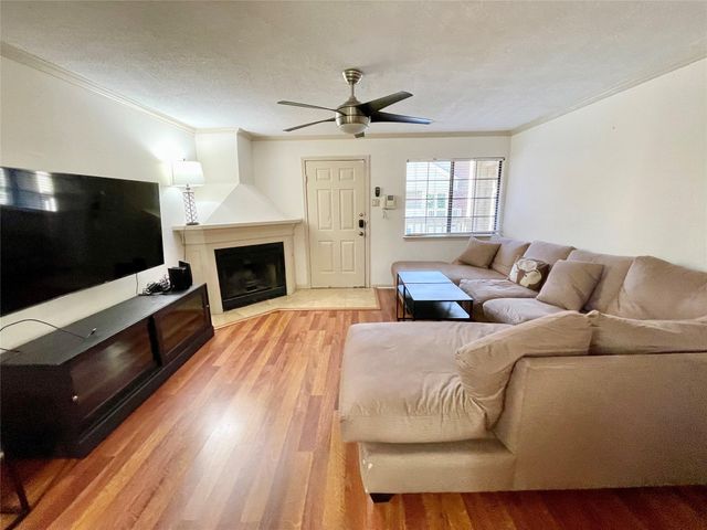 1506 Forest TRL 107, Austin, TX 78703