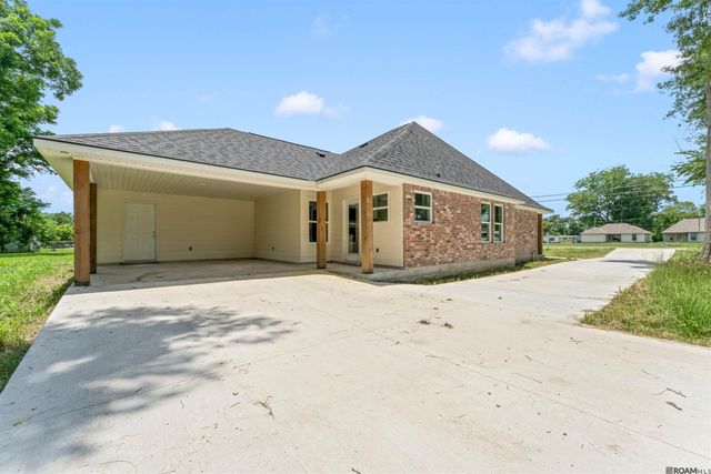 1675 Besson Ln, Sunshine, LA 70780