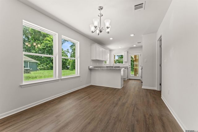 1675 Besson Ln, Sunshine, LA 70780