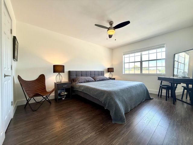 298 SW 6th Street 2050, Boca Raton, FL 33432