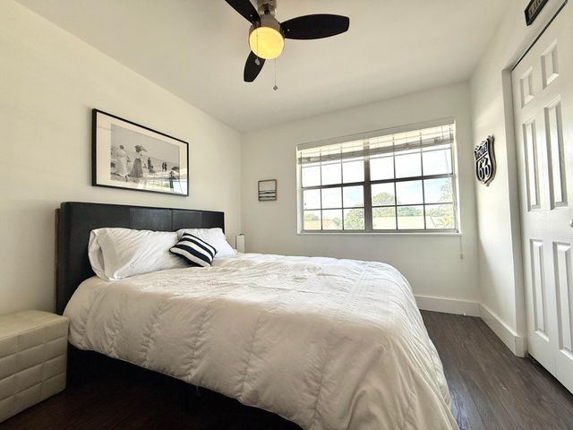 298 SW 6th Street 2050, Boca Raton, FL 33432