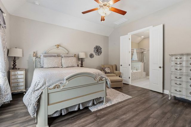 238 Jenn CV, Dripping Springs, TX 78620