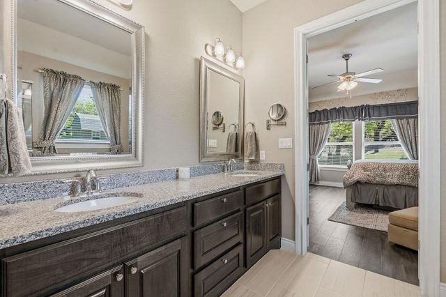 238 Jenn CV, Dripping Springs, TX 78620