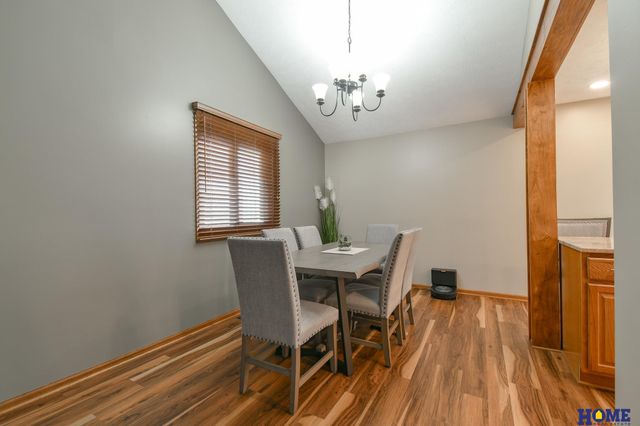 1543 Hilltop Road, Lincoln, NE 68521