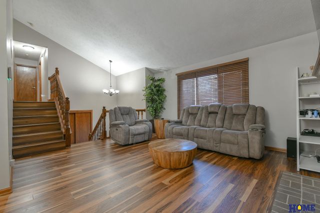 1543 Hilltop Road, Lincoln, NE 68521