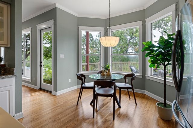 6213 Edwards Mountain CV, Austin, TX 78731