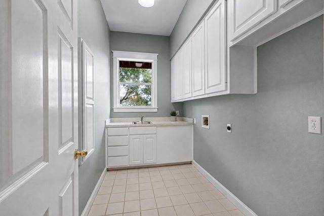 6213 Edwards Mountain CV, Austin, TX 78731