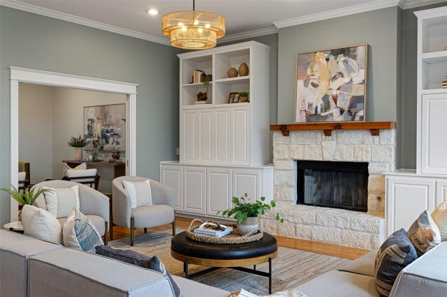 6213 Edwards Mountain CV, Austin, TX 78731