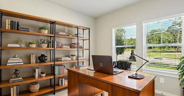 2527 Gray Gale Court, Baytown, TX 77523