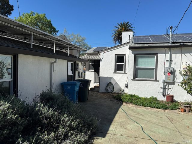 1208 Amador St, Vallejo, CA 94590
