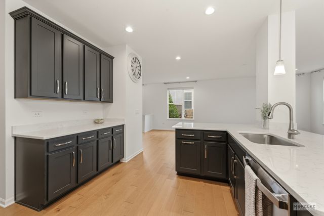 4184 Calder Lane, Aurora, IL 60504