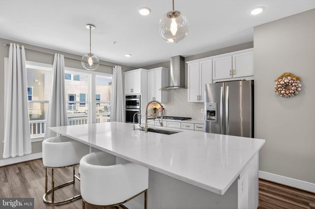 3303 PROVIDER WAY, Germantown, MD 20874