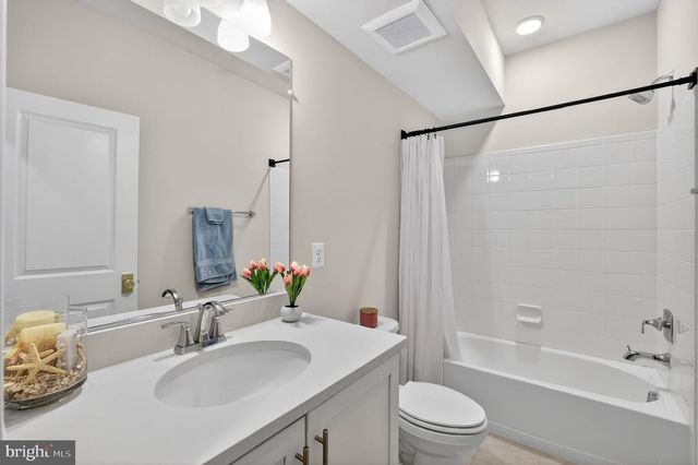 3303 PROVIDER WAY, Germantown, MD 20874