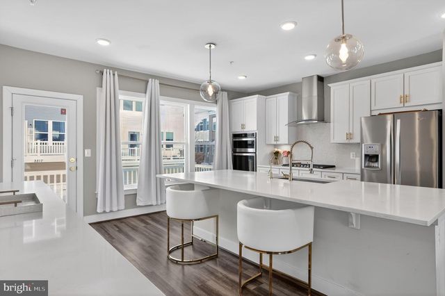 3303 PROVIDER WAY, Germantown, MD 20874