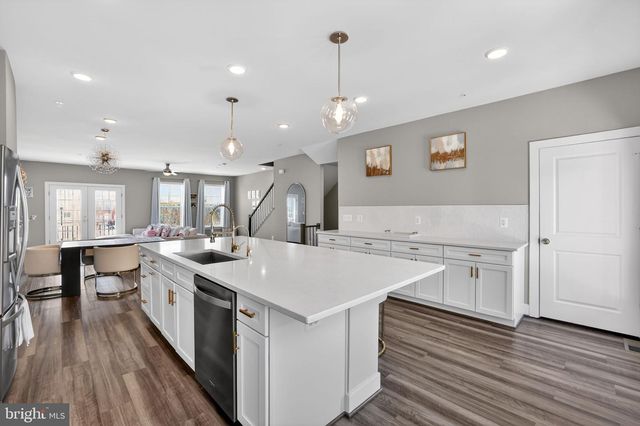 3303 PROVIDER WAY, Germantown, MD 20874