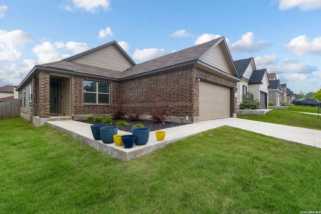 218 W FLOWING RIVER DR, Boerne, TX 78006