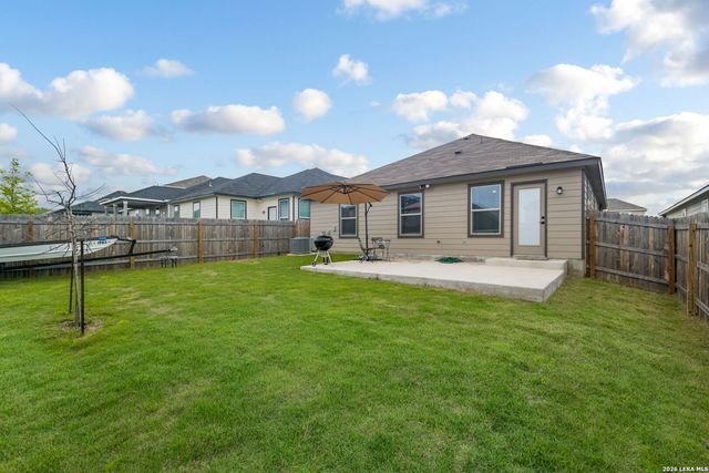 218 W FLOWING RIVER DR, Boerne, TX 78006