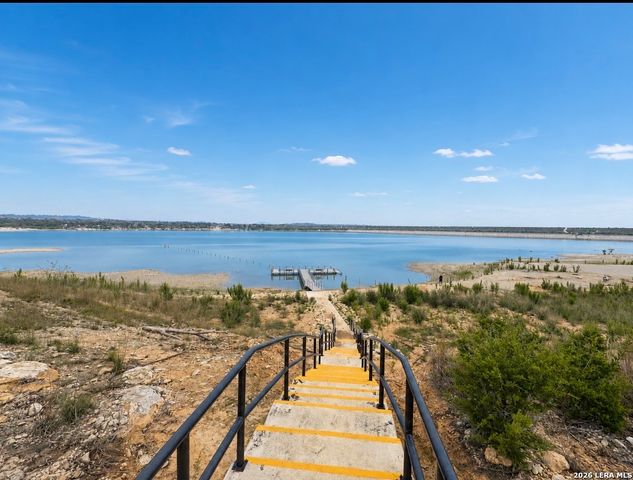 218 W FLOWING RIVER DR, Boerne, TX 78006