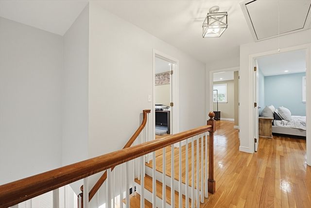 6 Duggan Dr, Framingham, MA 01702