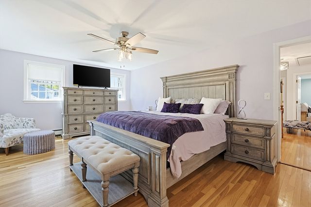 6 Duggan Dr, Framingham, MA 01702