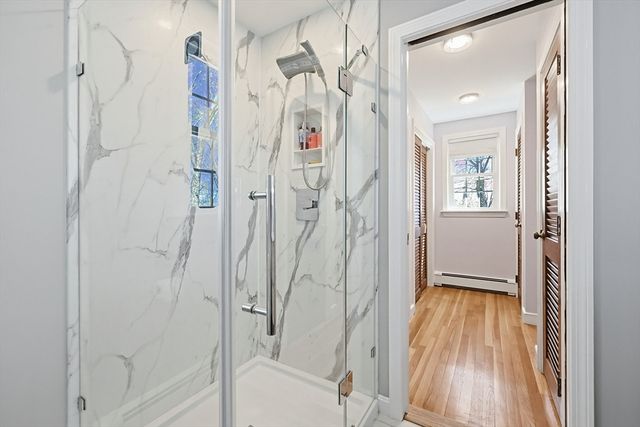 6 Duggan Dr, Framingham, MA 01702