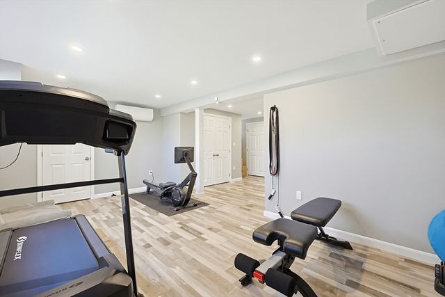 6 Duggan Dr, Framingham, MA 01702