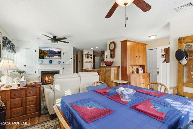 4 Snowbell Court, Barnegat, NJ 08005