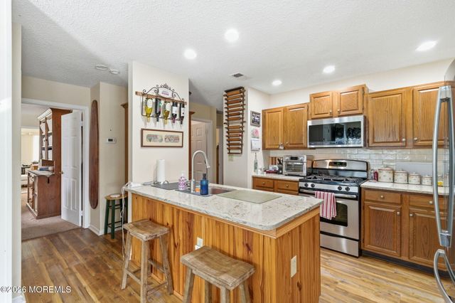 4 Snowbell Court, Barnegat, NJ 08005