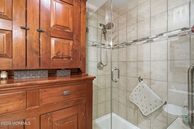 4 Snowbell Court, Barnegat, NJ 08005