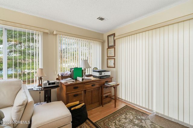 4 Snowbell Court, Barnegat, NJ 08005