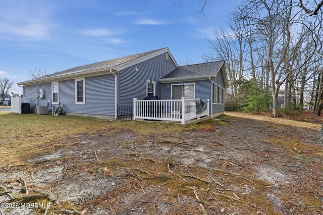 4 Snowbell Court, Barnegat, NJ 08005