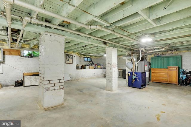 13 CEDAR AVE, Gaithersburg, MD 20877