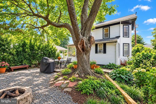 13 CEDAR AVE, Gaithersburg, MD 20877