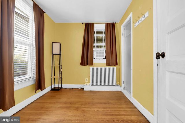 13 CEDAR AVE, Gaithersburg, MD 20877