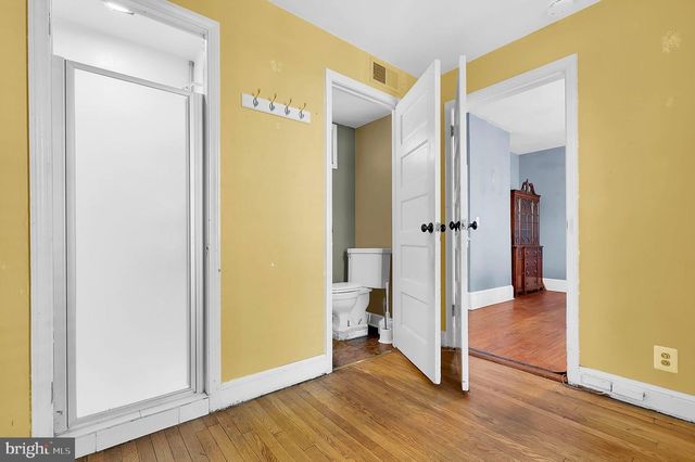 13 CEDAR AVE, Gaithersburg, MD 20877