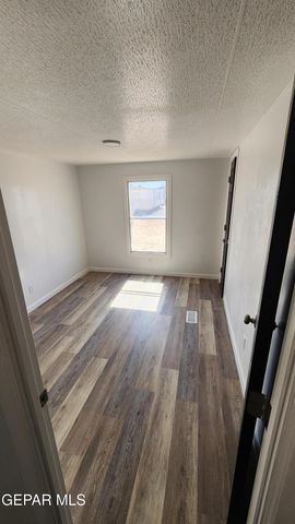 814 Bradshire Street, Horizon City, TX 79928