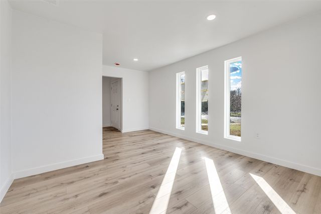 116 Cooper Drive, Hurst, TX 76053