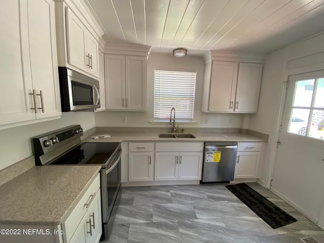 1271 BELMONT Terrace 1271, Jacksonville, FL 32207