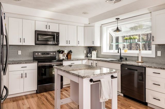 157 Timber Swamp Road, Hampton, NH 03842