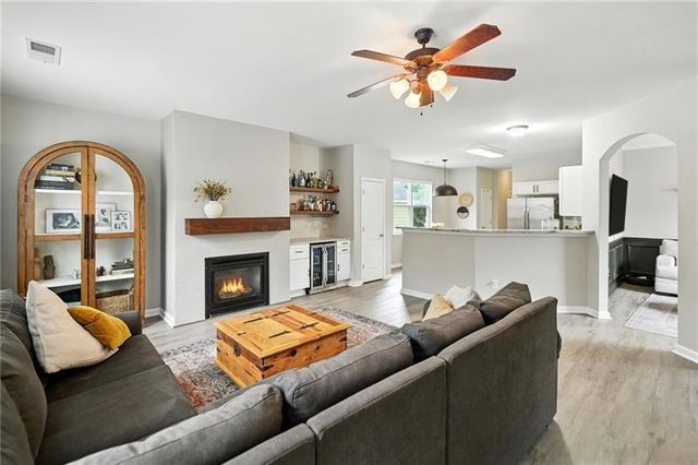 110 Camdyn Circle, Woodstock, GA 30188